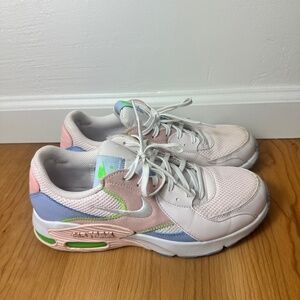 Nike Air Max Women's Size 9